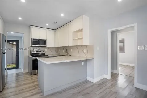 781 NW 108th Street Miami FL 33168