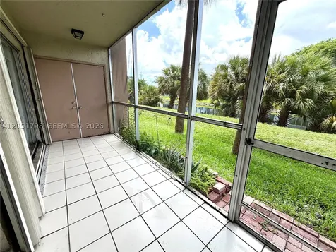 17000 NW 67th Avenue Hialeah FL 33015