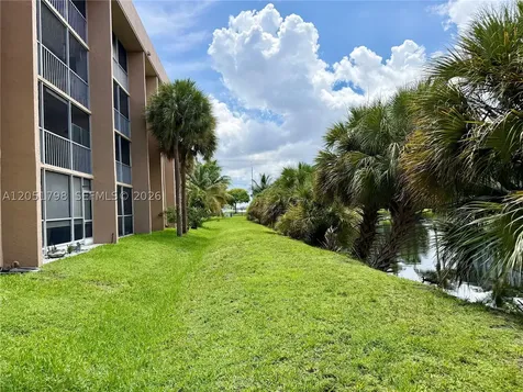 17000 NW 67th Avenue Hialeah FL 33015