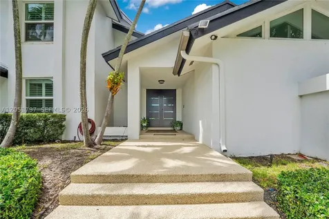 8265 SW 176th Terrace Palmetto Bay FL 33157