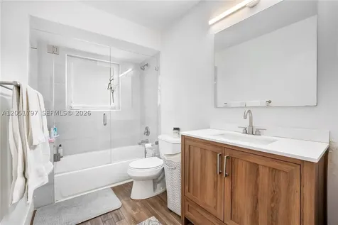 8265 SW 176th Terrace Palmetto Bay FL 33157