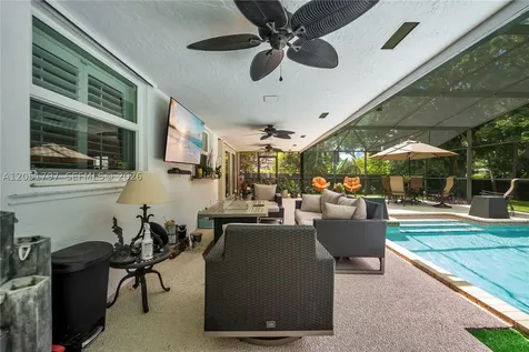 8265 SW 176th Terrace Palmetto Bay FL 33157