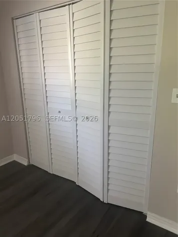 323 E Palm Circle E Pembroke Pines FL 33025