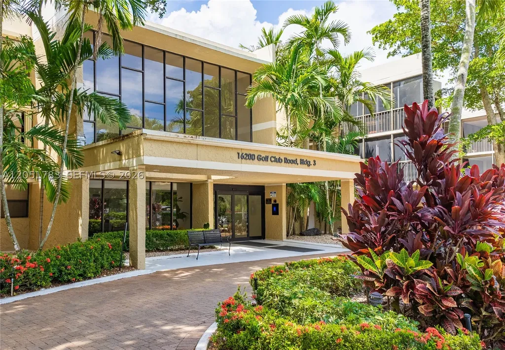 16200 Golf Club Road Weston FL 33326