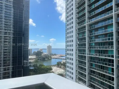 77 SE 5th Street Miami FL 33131