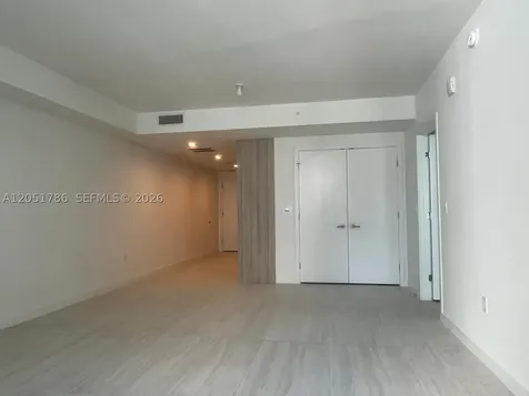 77 SE 5th Street Miami FL 33131