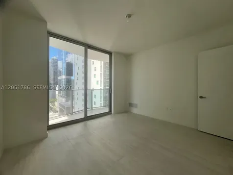 77 SE 5th Street Miami FL 33131