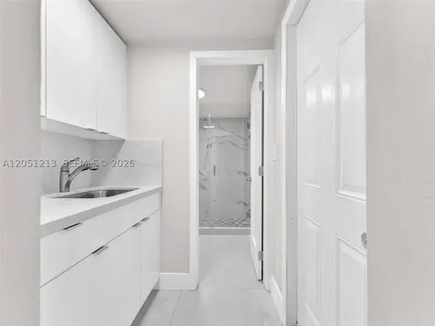 Miami FL 33165
