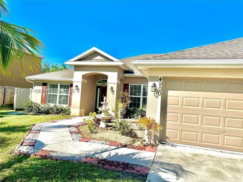 4900 NW Ironton Avenue Port St. Lucie FL 34983