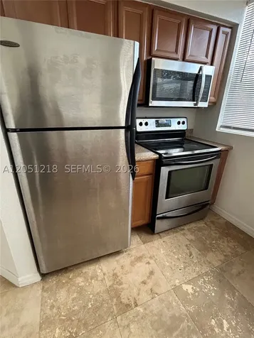 953 SW 10th Street Miami FL 33130