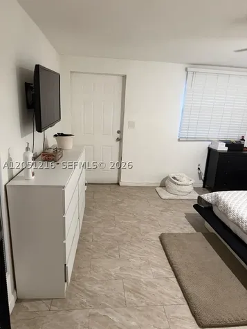 163 NW 40th Street Oakland Park FL 33309