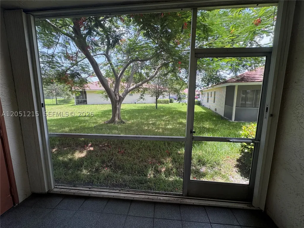 9937 Three Lakes Circle Boca Raton FL 33428