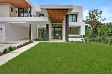4640 Sunset Drive Miami FL 33143