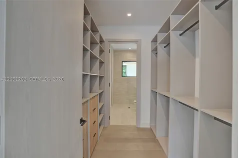 4640 Sunset Drive Miami FL 33143