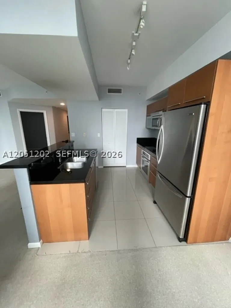 253 NE 2nd Street Miami FL 33132