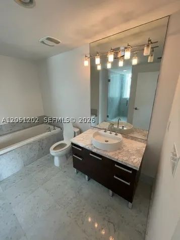 253 NE 2nd Street Miami FL 33132