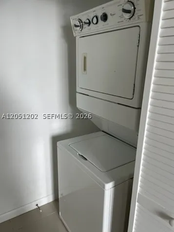 253 NE 2nd Street Miami FL 33132