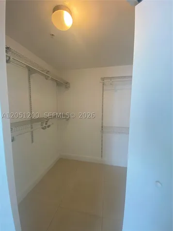 185 SW 7th Street Miami FL 33130