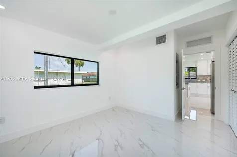 1621 S Treasure Drive North Bay Village FL 33141