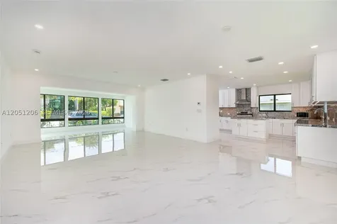 1621 S Treasure Drive North Bay Village FL 33141