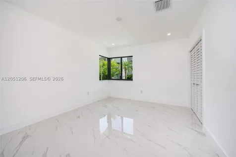1621 S Treasure Drive North Bay Village FL 33141