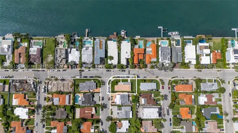 1621 S Treasure Drive North Bay Village FL 33141