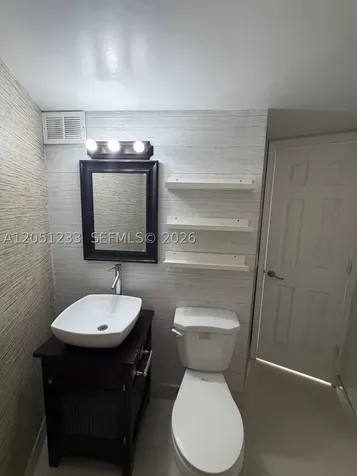 1881 Washington Avenue Miami Beach FL 33139