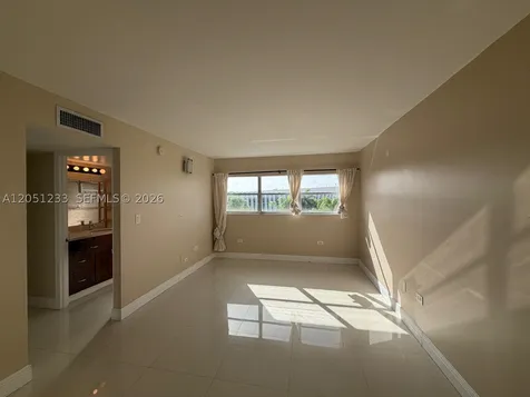 1881 Washington Avenue Miami Beach FL 33139