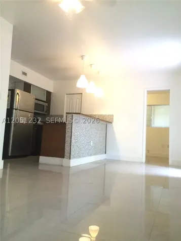 7025 Rue Granville Miami Beach FL 33141