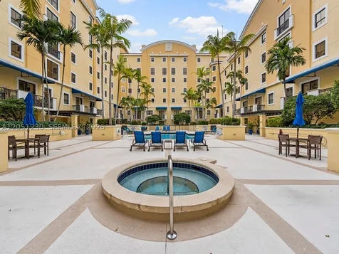 8390 SW 72nd Avenue Miami FL 33143
