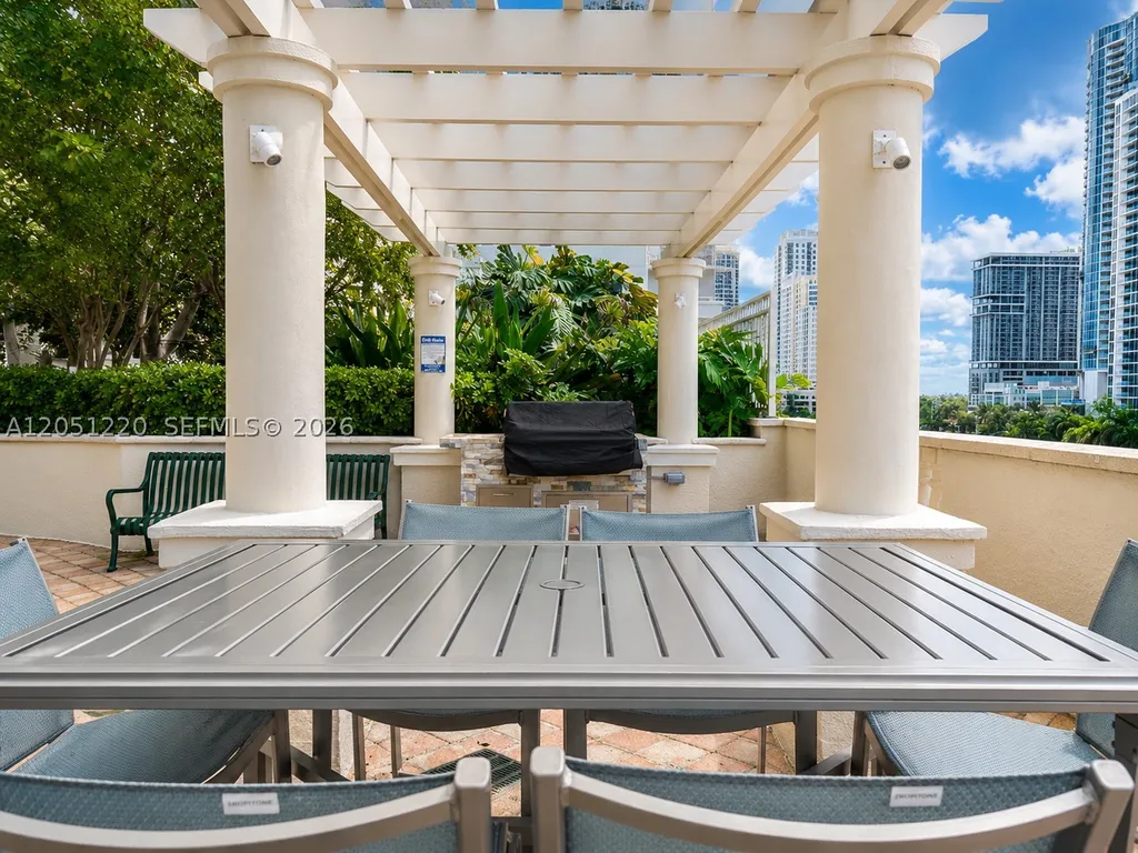 511 SE 5th Avenue Fort Lauderdale FL 33301