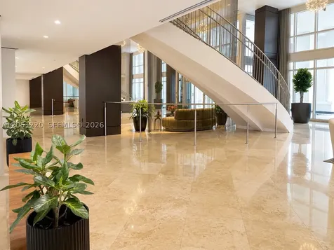 511 SE 5th Avenue Fort Lauderdale FL 33301