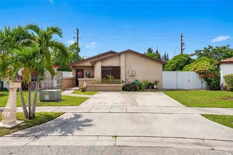 12422 SW 199th Street Miami FL 33177