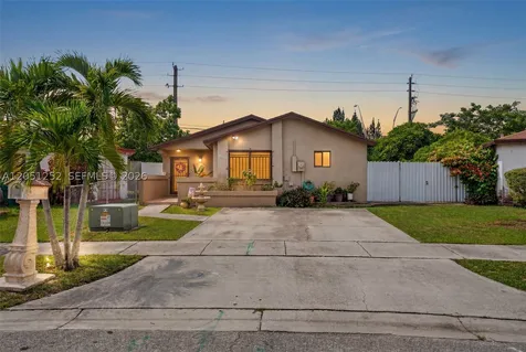 12422 SW 199th Street Miami FL 33177