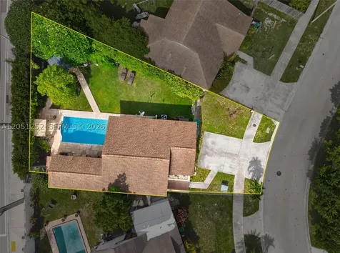 12422 SW 199th Street Miami FL 33177