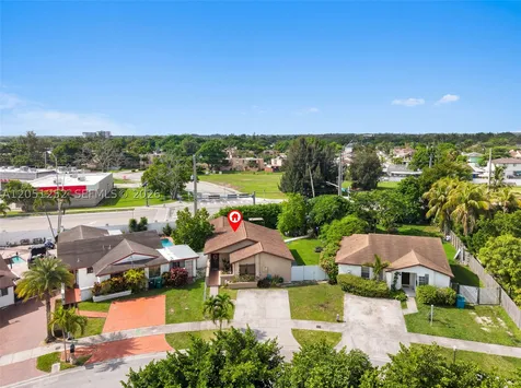 12422 SW 199th Street Miami FL 33177