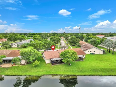 7702 NW 60th Street Tamarac FL 33321
