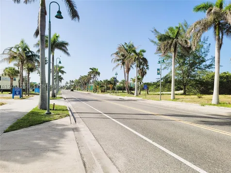 307 S Ocean Drive Fort Pierce FL 34949