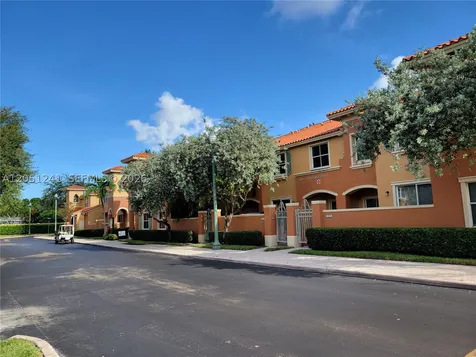 2335 Mariner Court Dania Beach FL 33312