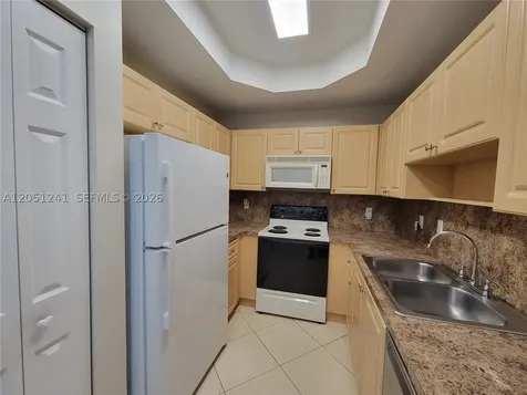 2335 Mariner Court Dania Beach FL 33312