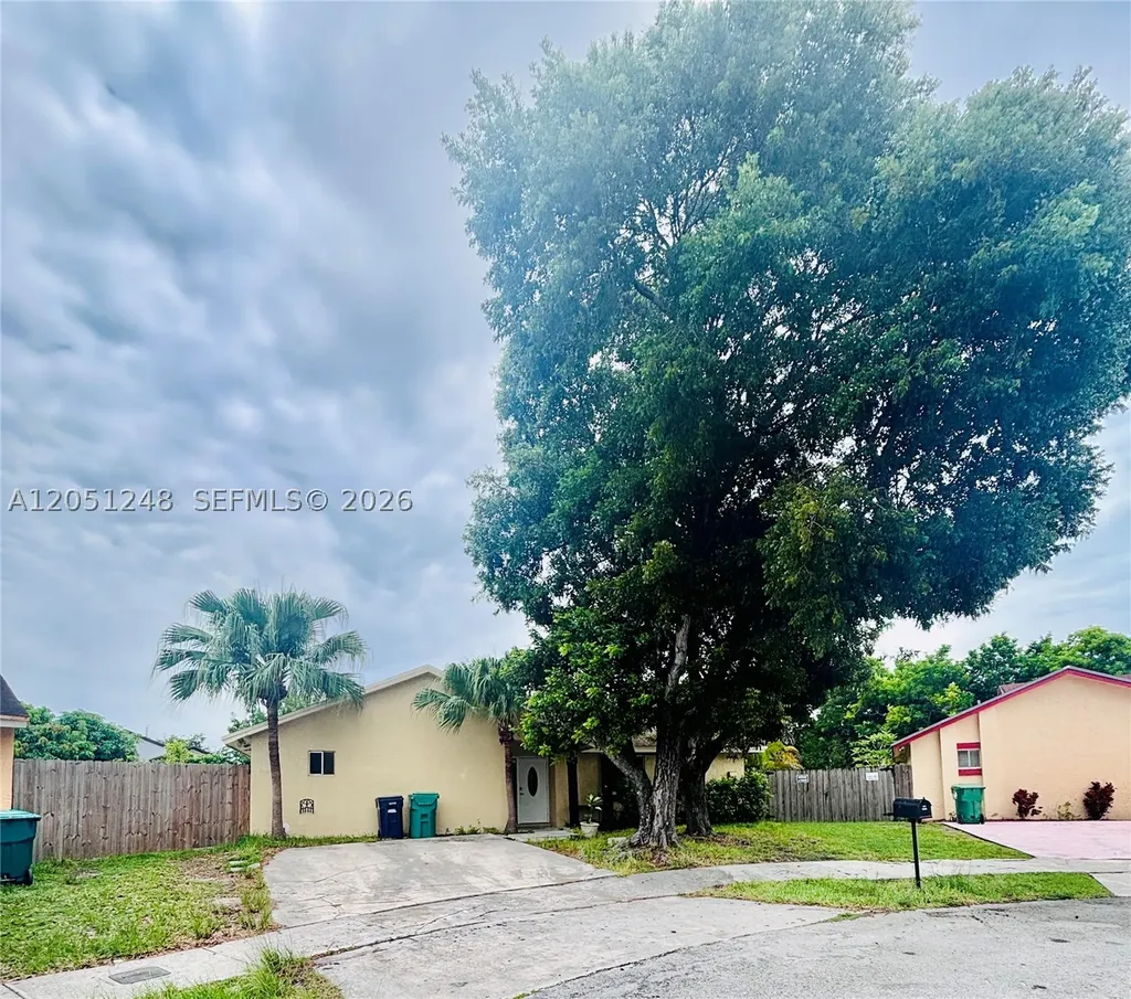 12271 SW 205th Street Miami FL 33177