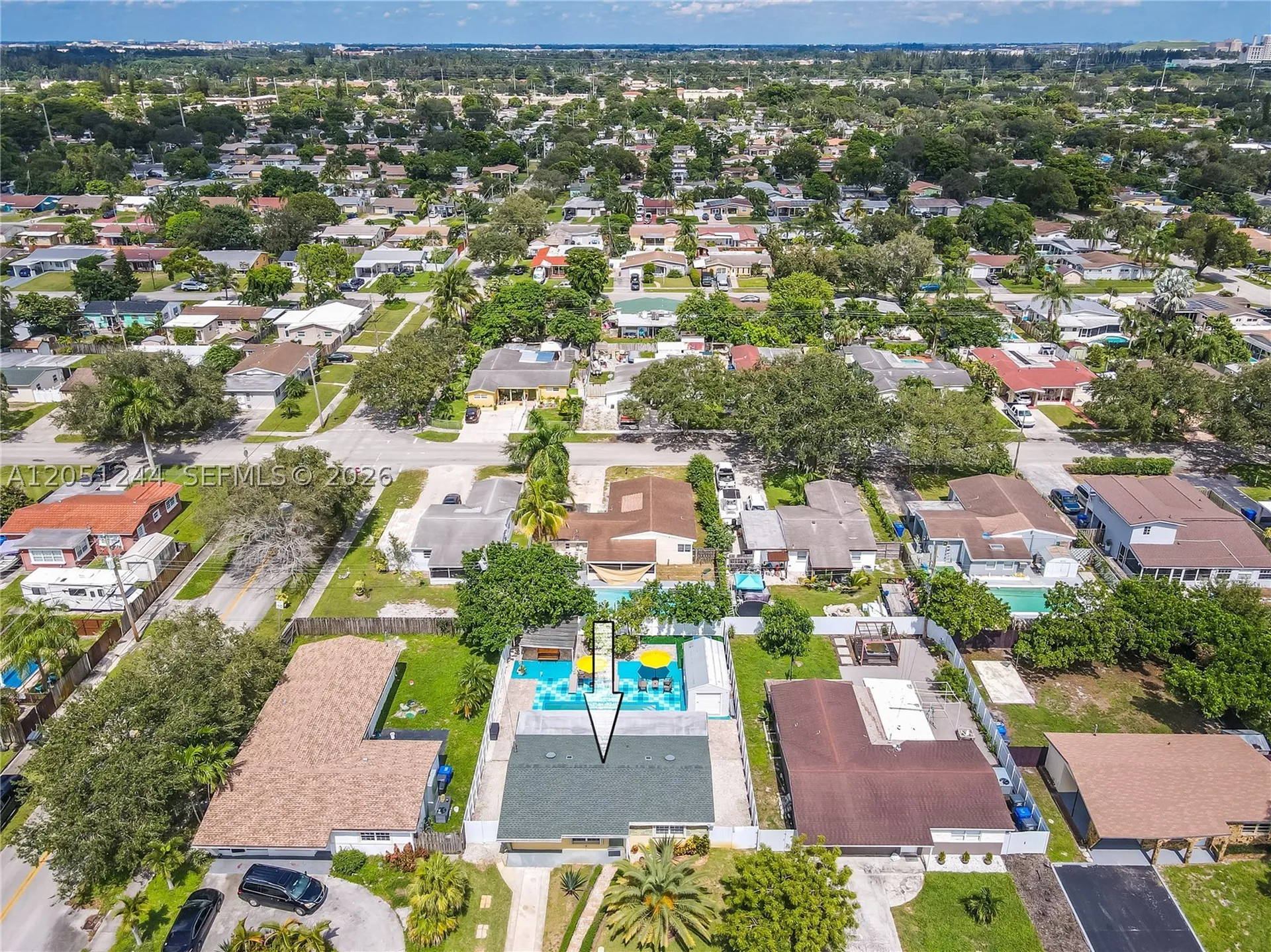 6661 Greene Street Hollywood FL 33024