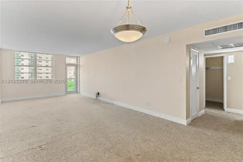 19390 Collins Avenue Sunny Isles Beach FL 33160
