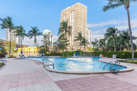 19390 Collins Avenue Sunny Isles Beach FL 33160