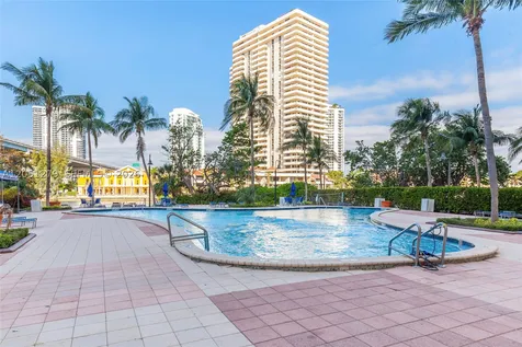 19390 Collins Avenue Sunny Isles Beach FL 33160