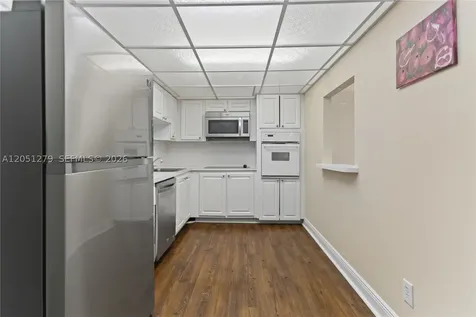 19390 Collins Avenue Sunny Isles Beach FL 33160