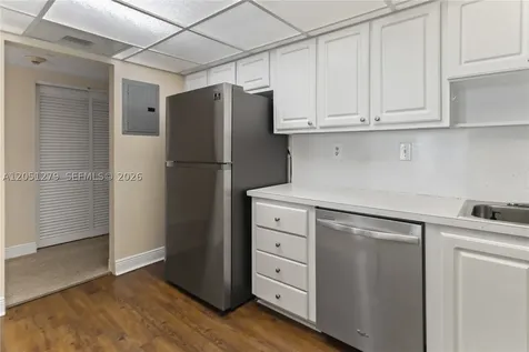 19390 Collins Avenue Sunny Isles Beach FL 33160