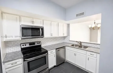 11840 SW 99th Street Miami FL 33186