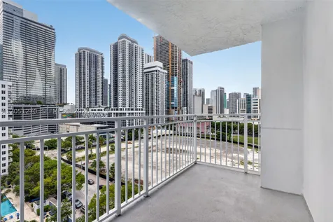 850 N Miami Avenue Miami FL 33136