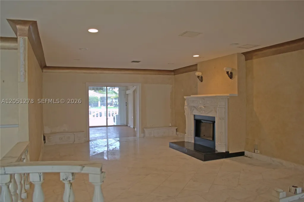 2811 NE 57th Street Fort Lauderdale FL 33308